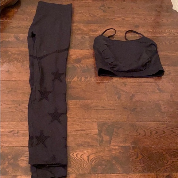 Spiritual gangster seamless workout set - Picture 1 of 3